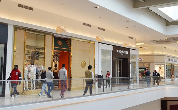 Fashion Outlets of Chicago Must Visit Place for Shoppers 2