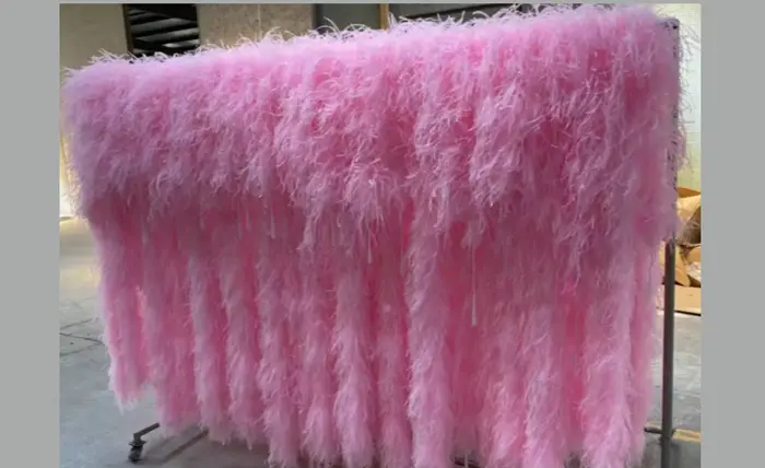 Feather Boas in Bulk: Adding Color, Fun, and Flair to Any Occasion Screenshot_4