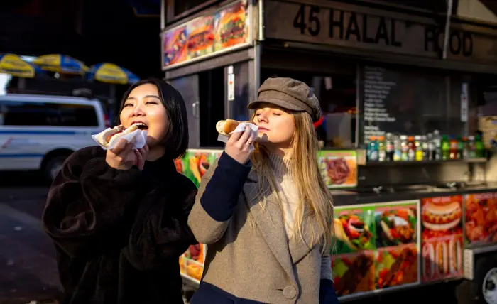 Flavours on Wheels Taking Over the City Streets Screenshot_12