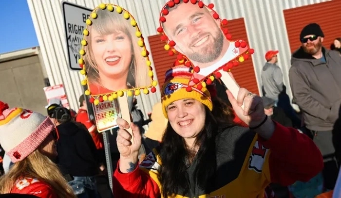 Taylor Swift Football Puns (3)