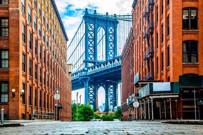 These NYC puns deserve a standing ovation